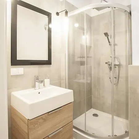 Family Comfort Apartament Old Town - Studio & Sofa, 1 Bedroom, Parking *